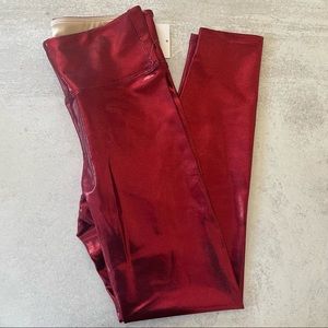 Heroine Sport NWT Metallic Red Marvel Legging Sz M